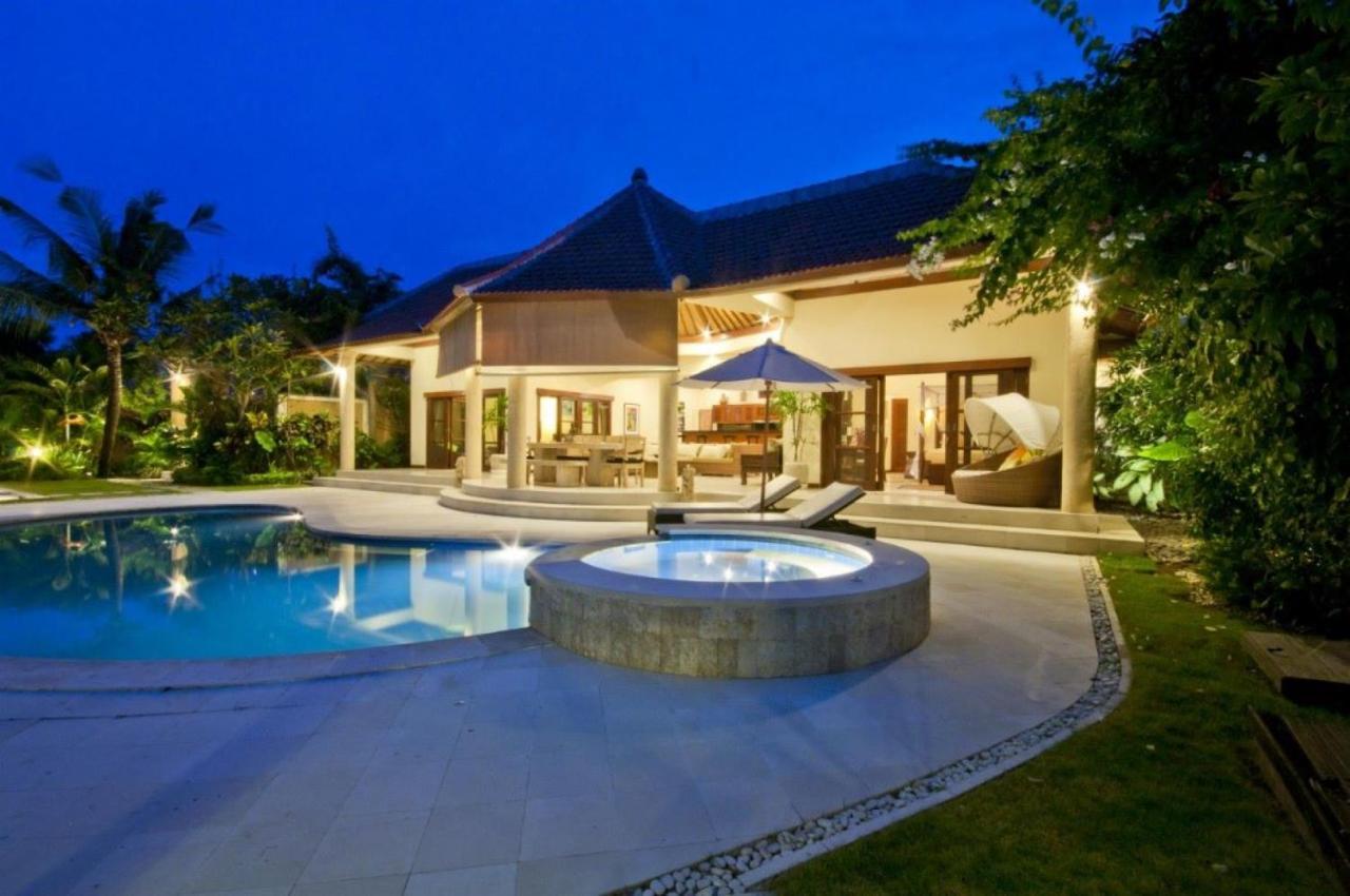 Villa Mango - 3 Bedroom In *