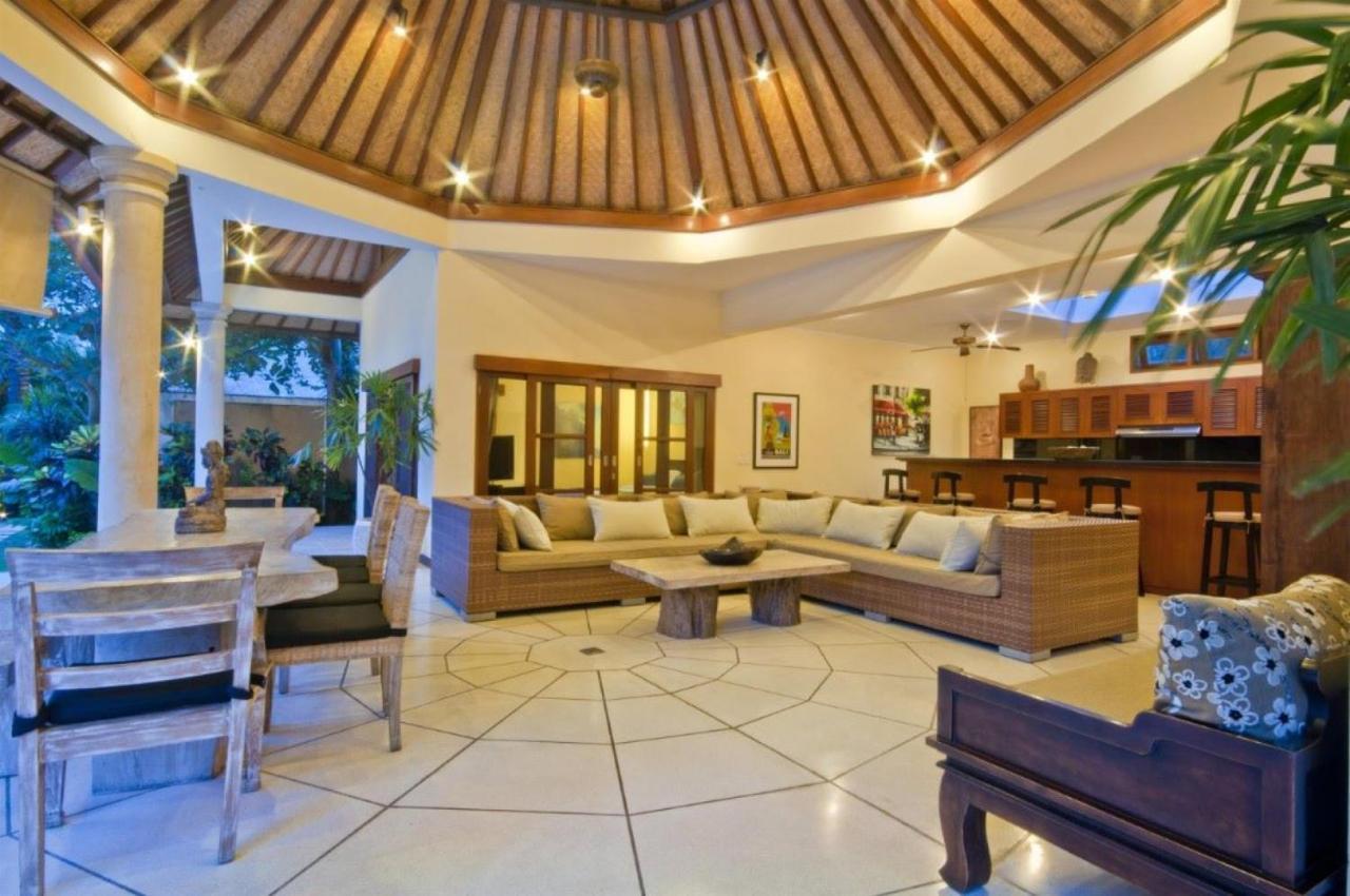Mango - 3 Bedroom In Villa